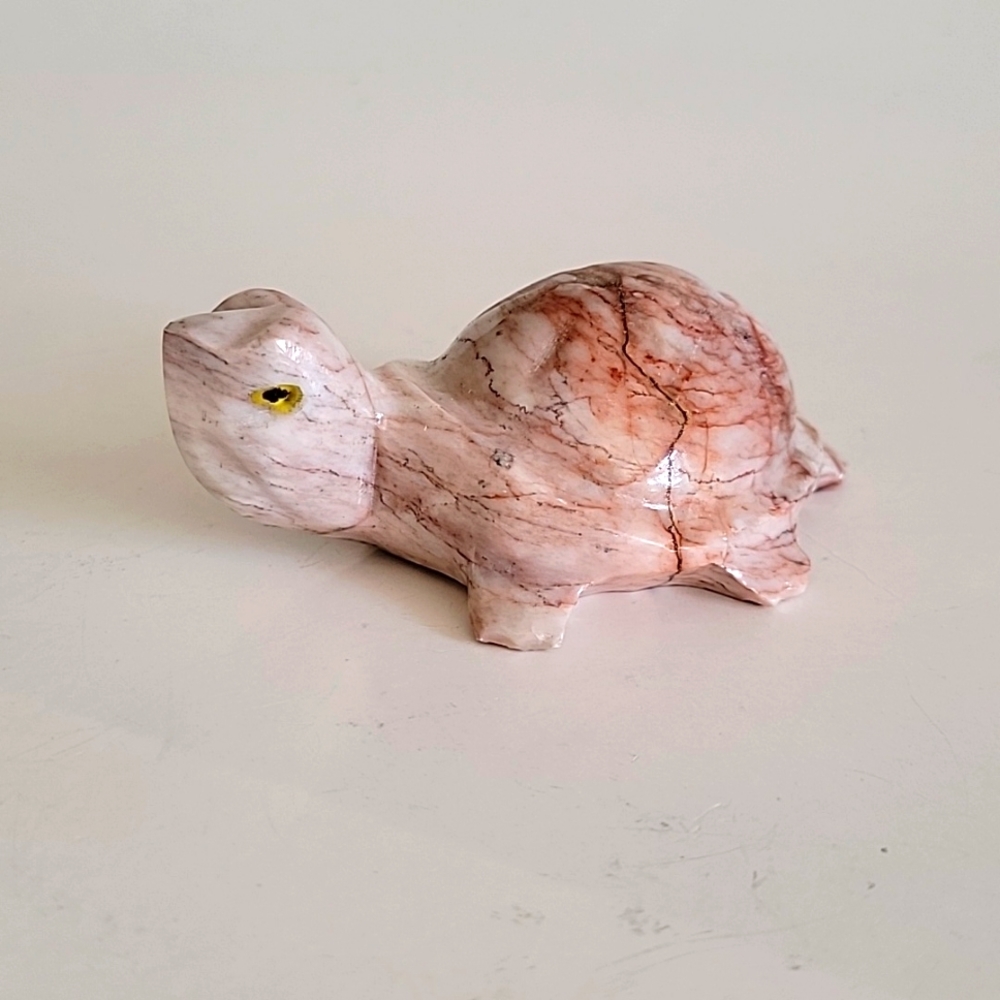 CARVED STONE TURTLE PAPERWEIGHT FIGURINE PINK & GRAY POLISHED MARBLED
